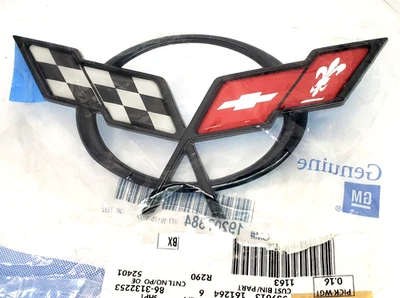 NOS 97 04 CHEVY CORVETTE FRONT BUMPER EMBLEM NOSE 98 99 00 01 02 03 C5 REAL GM Foto 1 de 4