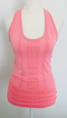 Camiseta sin mangas de entrenamiento Athleta RacerBack rosa talla XS diseño geométrico Foto 1 de 4
