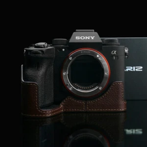 GARIZ HALF CASE MARRONE - CUSTODIA SONY ALPHA 1 - ONE - Foto 1 di 11