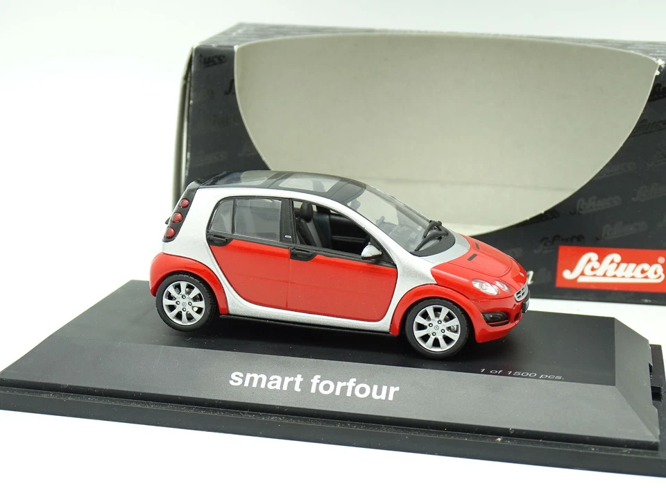 Schuco 1/43 - Smart Forfour Rosso - Immagine 1 di 1
