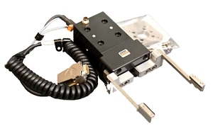 Agarre robótica automática Sommer manipulador de microplacas GEP1406C-02 adaptador Denso - Imagen 1 de 10