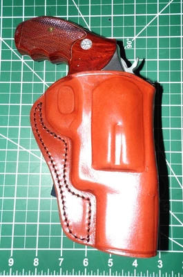 Tagua PD3R-147 RH Leather Rotating Open Top Paddle Holster S&W Governor 2.75" - Image 1 of 4