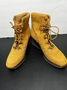 Timberland Boots Womens Size 9.5 Wheat Nubuck Lace-Up Hiker Lug Sole 55340 - Picture 1 of 9