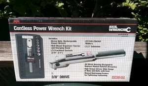 Kit de llaves eléctricas inalámbricas SKIL de colección 3/8"-3/4" unidad 2238:02 hecho en EE. UU.  - Imagen 1 de 3
