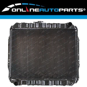 Brass-Copper Radiator for Toyota Hilux Petrol 2.4L Manual 12R/21R/22R 1983-1997 - Picture 1 of 6