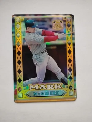 1999 Topps Stars 'N Steel - Mark McGwire Gold Dome Holographic #21 RARE✨ - Image 1 of 4