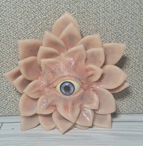 The All Seeing Flesh Flower- Halloween Decor - Silicon - Blue Eye - Picture 1 of 4