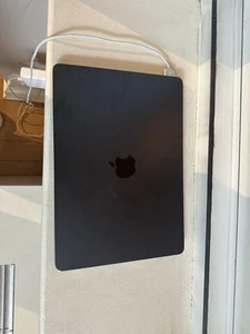 Apple MacBook Air M2 Chip Laptop - Bild 1 von 1