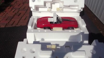 1967 CHEVROLET CORVETTE L88 CONNOISSEURS RED FRANKLIN MINT 1:12 NEW VET CHEVY - Image 1 of 4