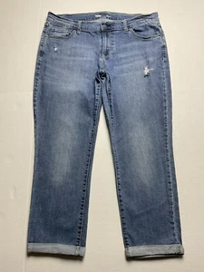Old Navy Womens 10 blue medium wash distressed stretch denim cuffed capri jeans - Bild 1 von 7