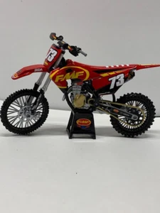 FMF Dirt Bike Replica 1:12 New Ray Toy Model 015999 - Picture 1 of 3