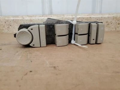 Driver Front Door Switch Driver's With Power Folding Fits 06-11 DTS 281032 — 第 1/4 张图片