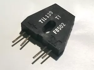 TIL139 ORIGINAL TEXAS INST. INTERRUPTOR OPTO REFLECTANTE TRANSISTOR FOTOGRÁFICO x5 ac1e17 - Imagen 1 de 3