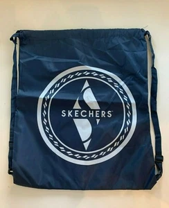 Neu SKECHERS Nylon Kordelzug 20x17" RUCKSACK ~ Schuhstaub/Geschenk/Shop Einkaufstasche ~ - Bild 1 von 4