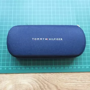 TOMMY HILFIGER EYEWEAR Sunglass Semi-hard Case Glasses NAVY BLUE NEW NEW - Picture 1 of 15