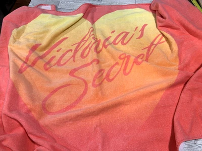 Victoria Secret Edição Limitada Vintage Toalha de Praia Logotipo Coração Rosa Amarelo 60x30 - Imagem 1 de 4