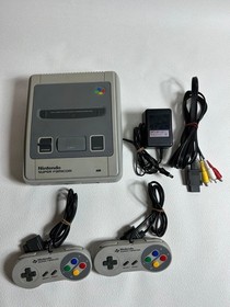 Super Nintendo SNES Controller + Famicom Set, AV Cable, AC Adapter, Tested