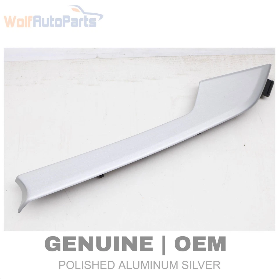 2017-2024 AUDI A4 QUATTRO - Painel frontal direito PORTA ACABAMENTO 8W0867410P - Imagem 1 de 4