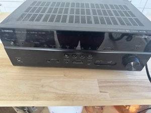 Yamaha RX-V681, 7.2 4K AV Receiver - Picture 1 of 7