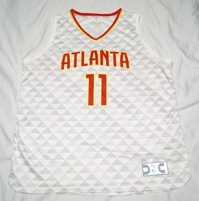 Atlanta Hawks Jersey Hombre XL Blanco y Gris Triángulos Trae Young #11 LEER Foto 1 de 4