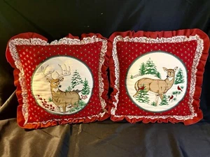 VTG Pair of Quilted Christmas Throw Pillows Buck Doe Deer Cardinals Fringe Red - Picture 1 of 8