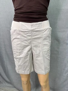 Christopher & Banks Ladies' Modern Fit Size 8 Pull On Casual Khaki Shorts NWT - Picture 1 of 13