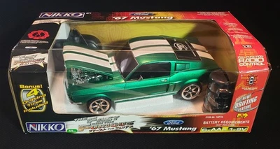 Mustang Fastback 1967 Nikko The Fast & The Furious RC escala 1:16 nuevo raro sin usar, en caja Foto 1 de 4
