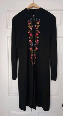 Cárdigan abierto negro largo de noche Michelle Nicole vintage M flores bordadas Foto 1 de 4