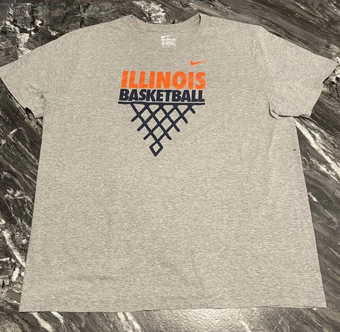 University of Illinois Basketball Nike Grey T Shirt Just Do It Logo Men’s Sz 2XL Cover