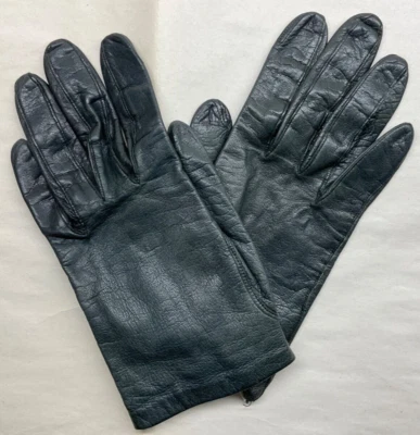 Guantes pequeños de cuero negro vintage para niños NECESITAN REPARACIÓN DE COSTURAS PEQUEÑAS Foto 1 de 4