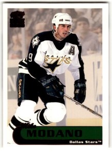 1999-00 Pacific Paramount Copper Mike Modano #75 Dallas Stars