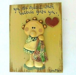 Wall Art Wood Plaque Love Special Message Little Girl w/Patchwork Blanket 7"x6"