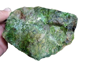 Zaratita con Gaspeita gran muestra mineral grande - Imagen 1 de 9