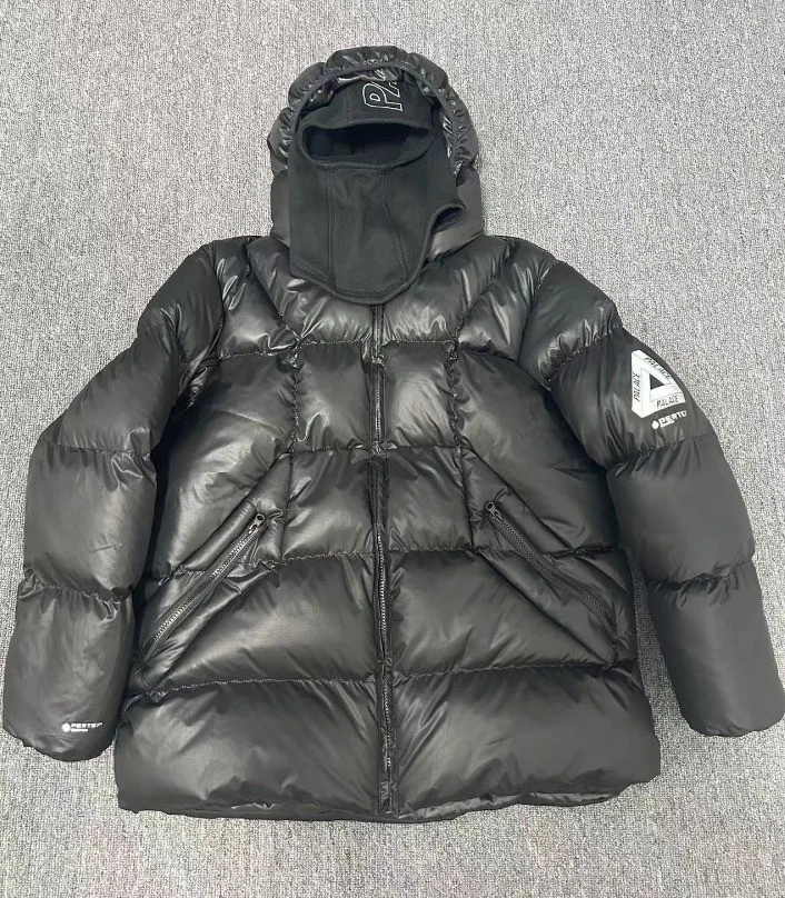 Palace Matte Balaclava Puffa puffer Daunenjacken Schwarz S-XL - Bild 1 von 4