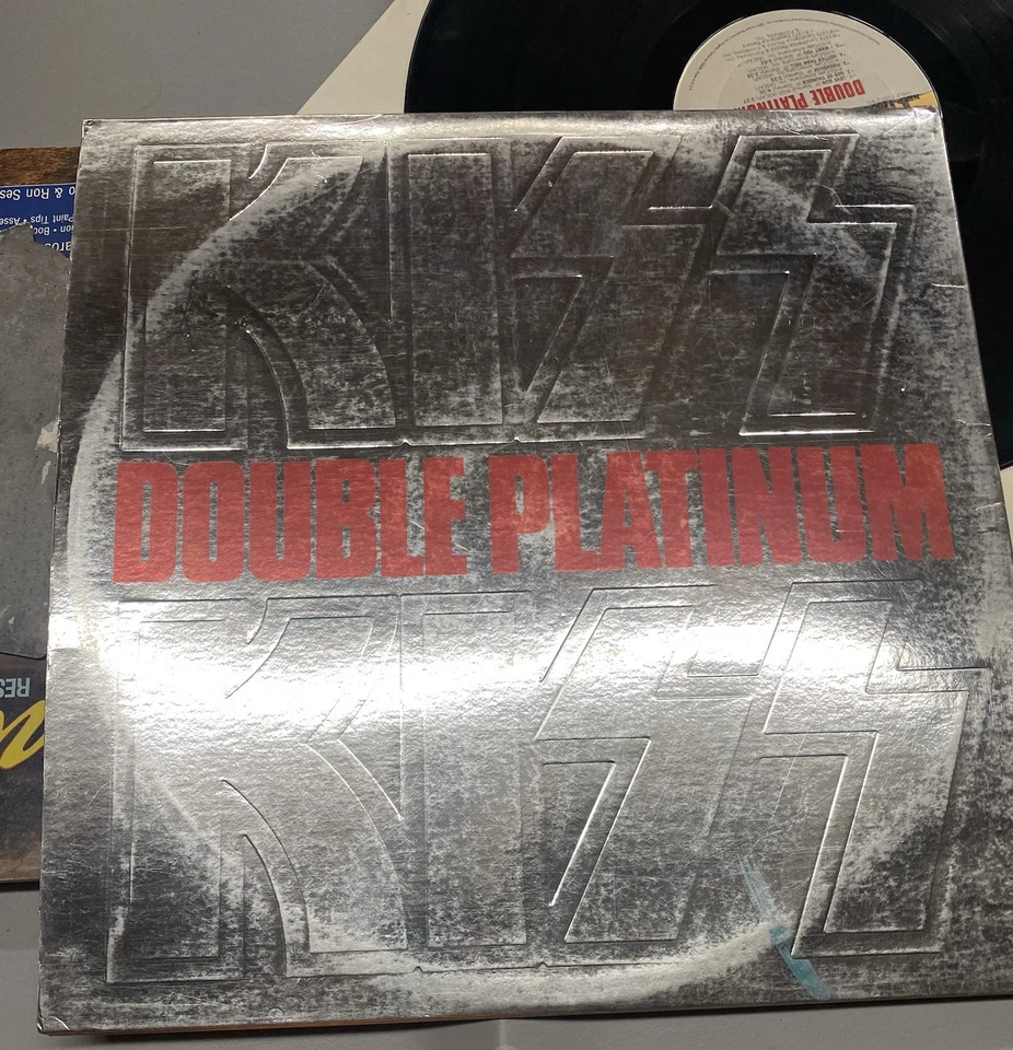 Vintage KISS Double Platinum Vinyl Record Album 1978 Hard Rock LP Casablanca - Image 1 of 4