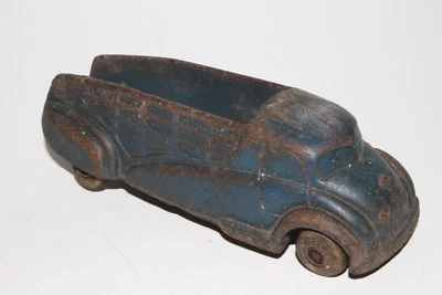 1930's White Streamline Large Stake Truck, Sun Rubber Co, Original - Image 1 of 4