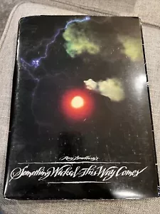 Kit de prensa original 1983 de Disney's Something Wiked This Way  - Imagen 1 de 12