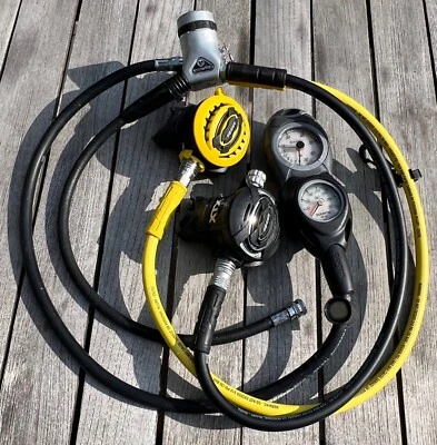 Apeks XTX100 DIN + XTX40 Atemregler Set komplett (inkl. Wartung vom 30-06-2025) - Bild 1 von 4