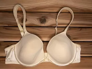 NWOT Vintage 38B Ivory Underwire Bra by Bali - Picture 1 of 3