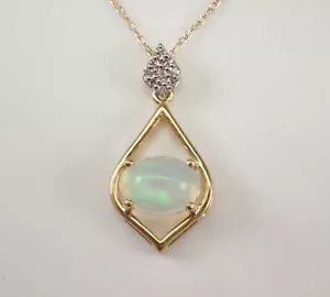 Collar colgante de oro amarillo de ópalo y diamantes cadena de 18 pulgadas piedra de nacimiento de octubre - Imagen 1 de 5