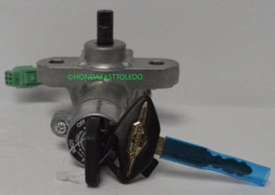 Оригинальный выключатель зажигания Suzuki в сборе VL800 Volusia Boulevard C50 нарушитель 37100-41F70 - Изображение 1 из 4