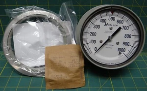 4 1/2" Moeller Pressure Gauge 0-1000 PSIG 10 lb subd NSN 6685-01-295-2380 - Picture 1 of 6