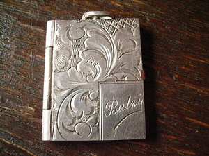 reizendes Art Deco Medallion Art Nouveau Locket 900er Silber für Butzy graviert - Picture 1 of 3