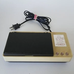 Cargador de Batería Universal Vanson Modelo No. V-668 - Imagen 1 de 7