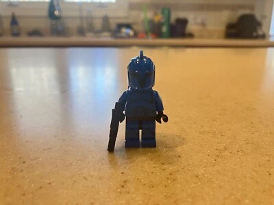 LEGO® Star Wars Senate Commando Minifigure Comes with Jetpack! - Image 1 of 4