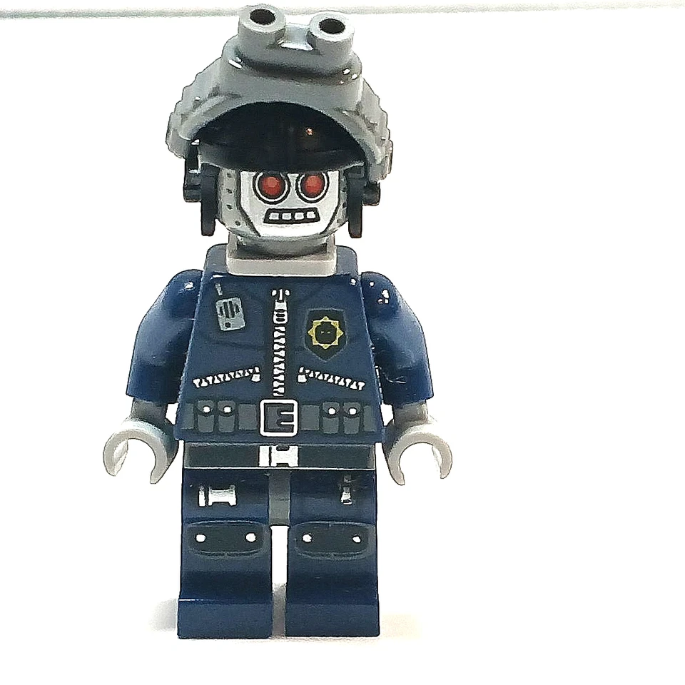 THE LEGO MOVIE Minifigure Robo SWAT With Helmet TLM060 TLM055 Mint Nice - Image 1 of 4