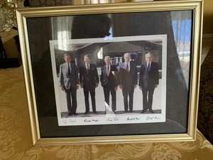 Photograph of Five U.S. Presidents  - In  Great Condition /Signatures - Picture 1 of 4