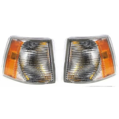 For Volvo 850 Reflector 1993-1997 Pair Driver and Passenger Side Front Foto 1 de 4