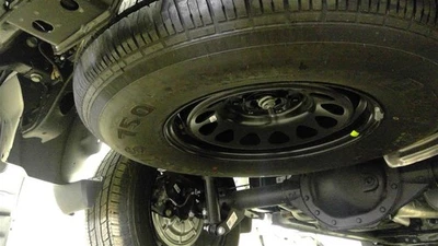 Steel 17x8 6x139.7mm Wheel 84440192 For 19-25 Sierra 1500 3045413 - Image 1 of 4