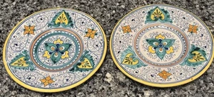 Set of 2 Deruta Majolica Pottery 7" Bread/Dessert Plates Hearts Scrolls Bands - Picture 1 of 9